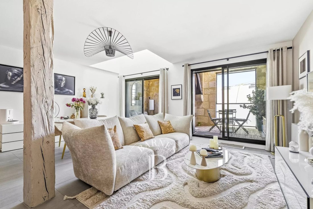 Apartment in Grand Parc-Chartrons-Paul Doumer, Bordeaux, France 1 - 17735809