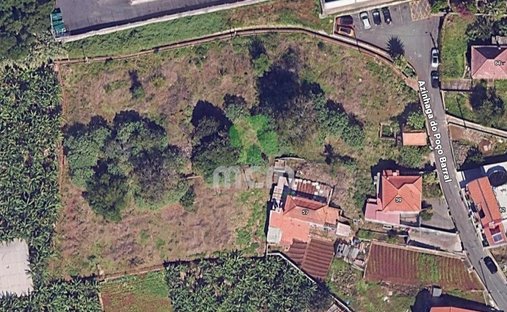 Land in Sao Martinho, Madeira, Portugal 1