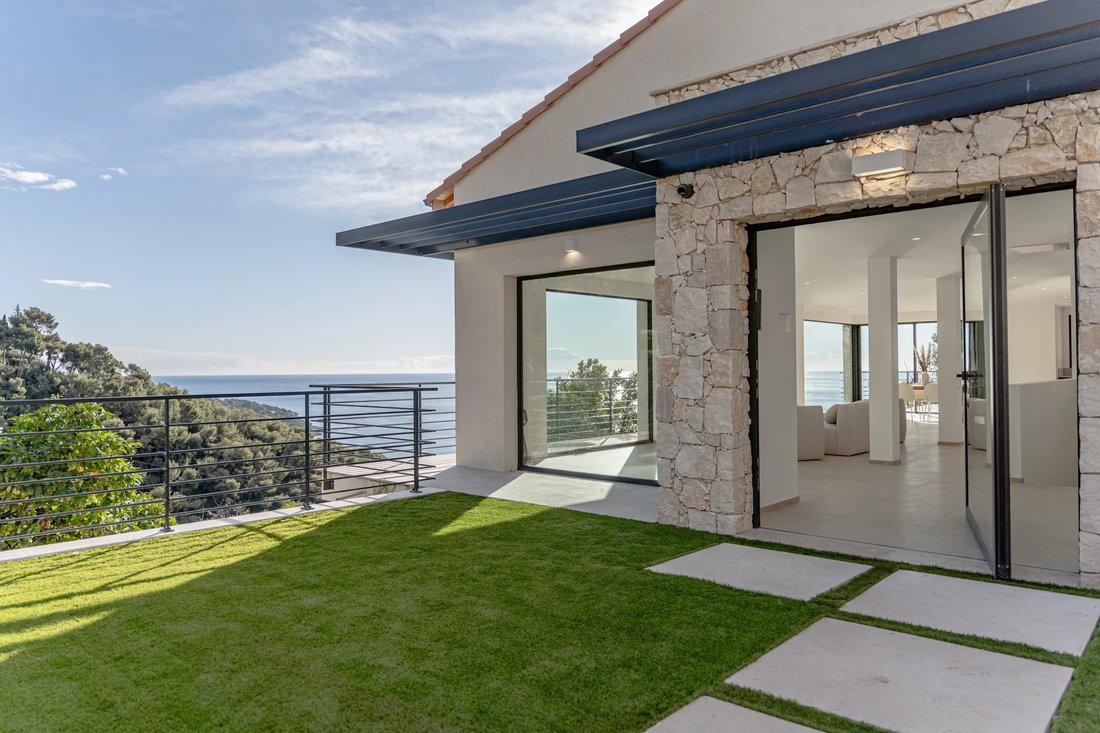 Villa in Cabbe-Saint Roman, Roquebrune-Cap-Martin, France 3 - 17735869