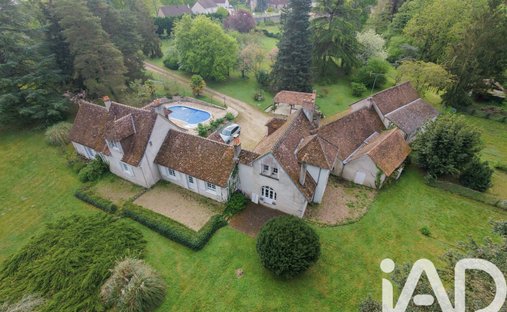 House in Chitenay, Centre-Val de Loire, France 1