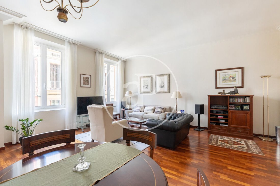 Apartment in Sarrià-Sant Gervasi, Barcelona, Spain 4 - 17735959