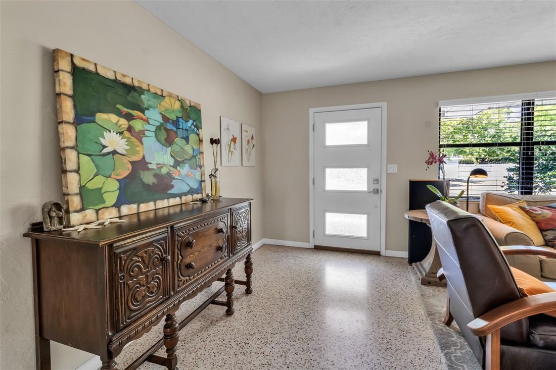 House in Sarasota, Florida, United States 3 - 17735449
