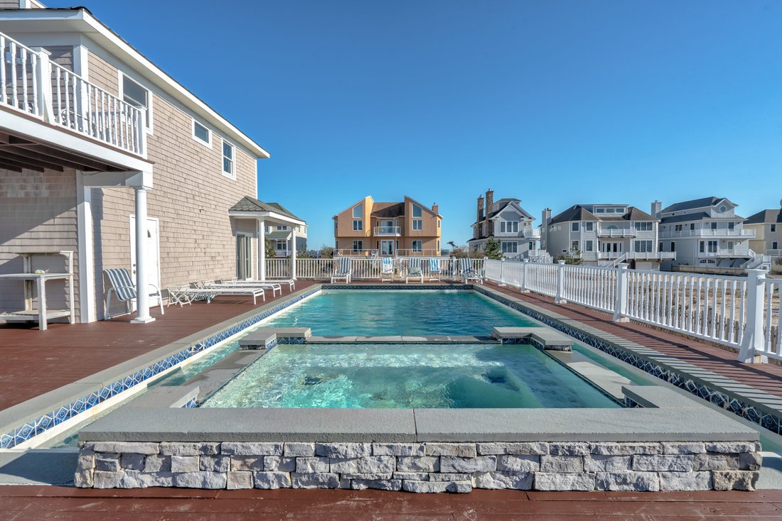 Westhampton Beach, New York, United States 2 - 17735417