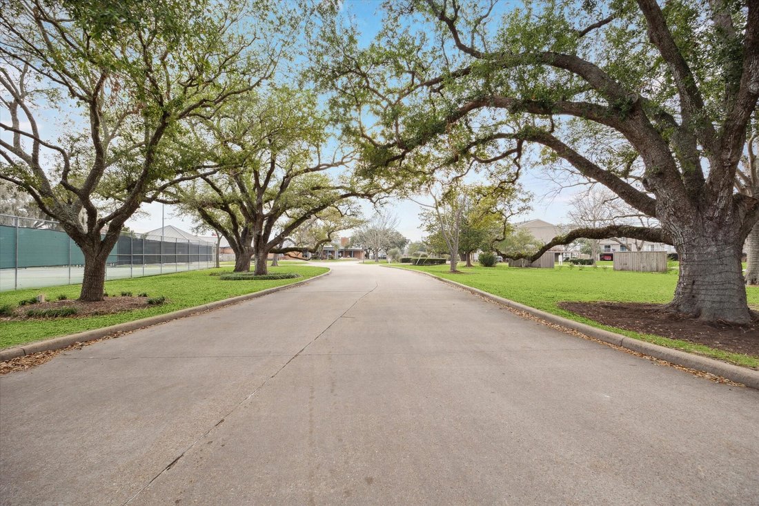 House in Seabrook, Texas, United States 5 - 17073004