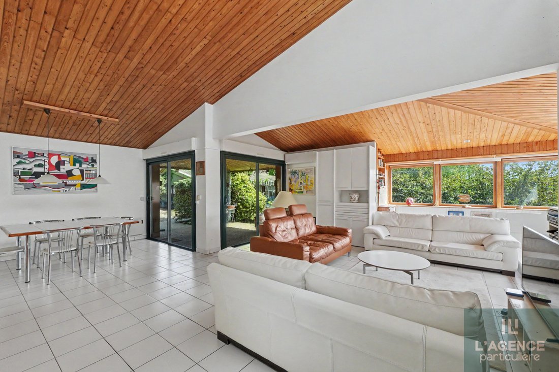 House in Vigoulet-Auzil, Occitania, France 2 - 17735347