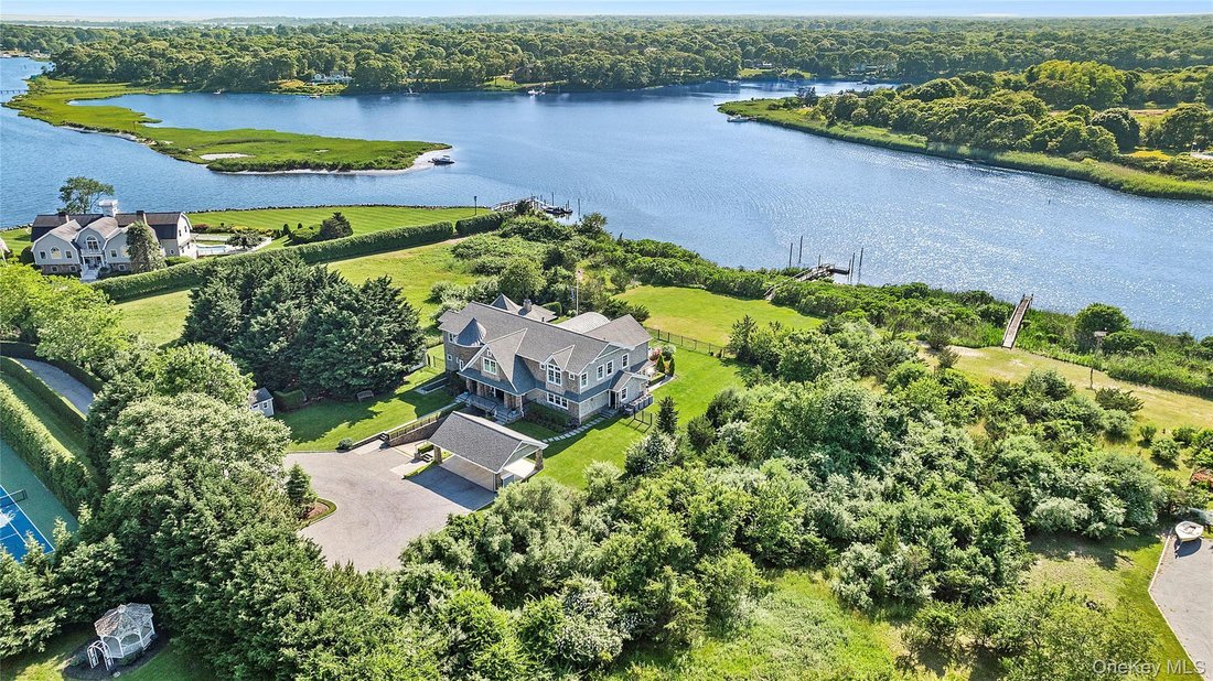 House in Eastport, New York, United States 5 - 17735491