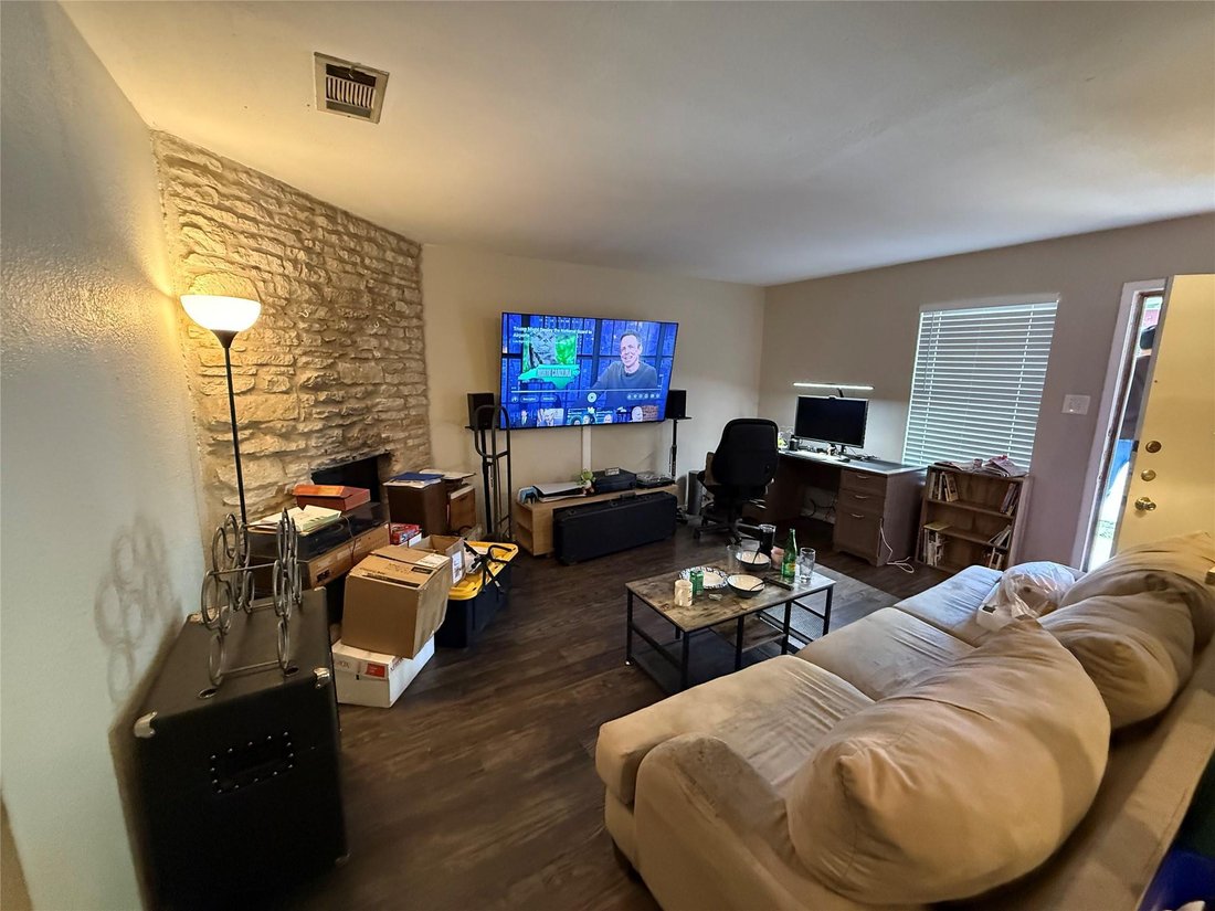 Austin, Texas, United States 3 - 17737828
