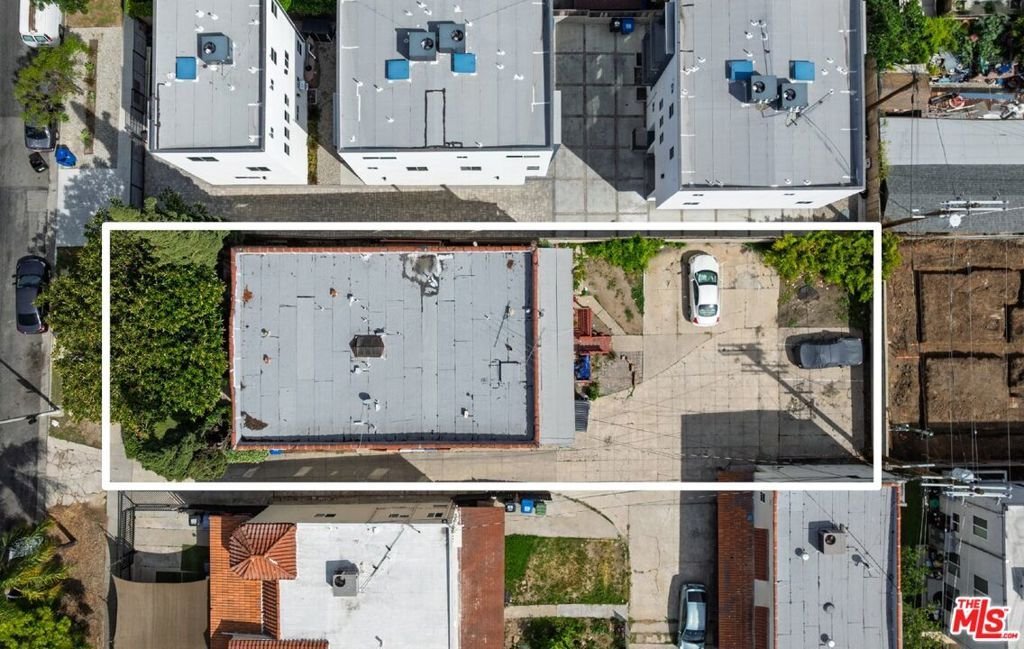 Los Angeles, California, United States 4 - 17737230