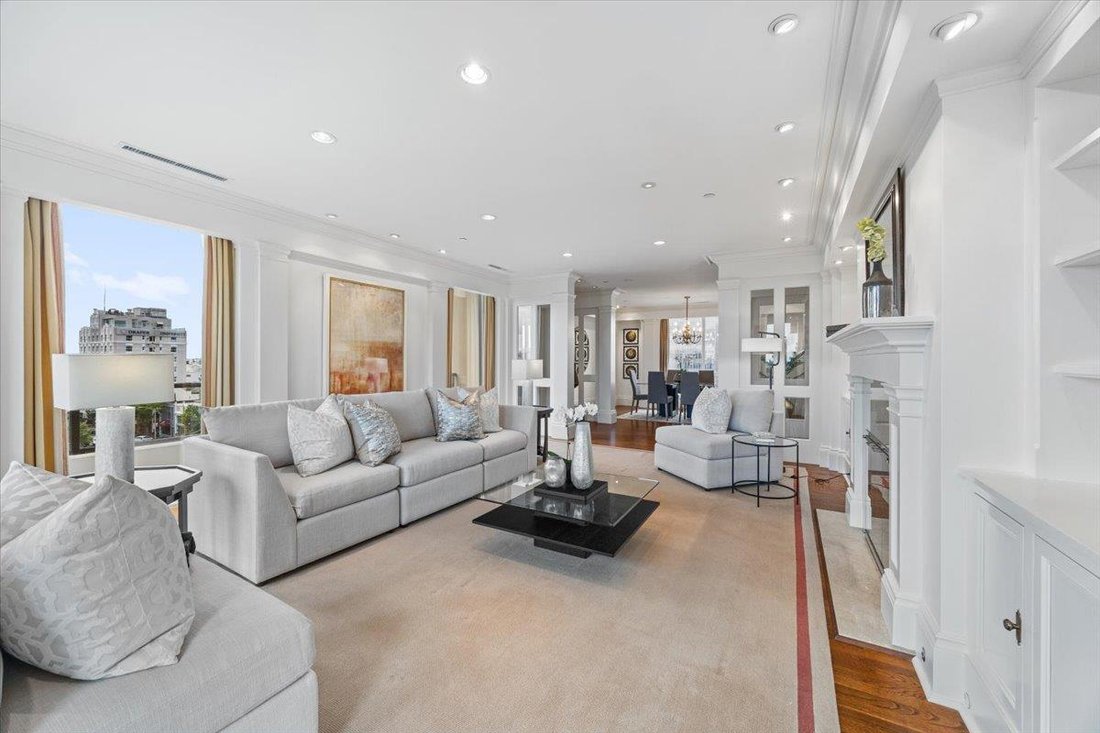 Condo in San Mateo, California, United States 5 - 17737458