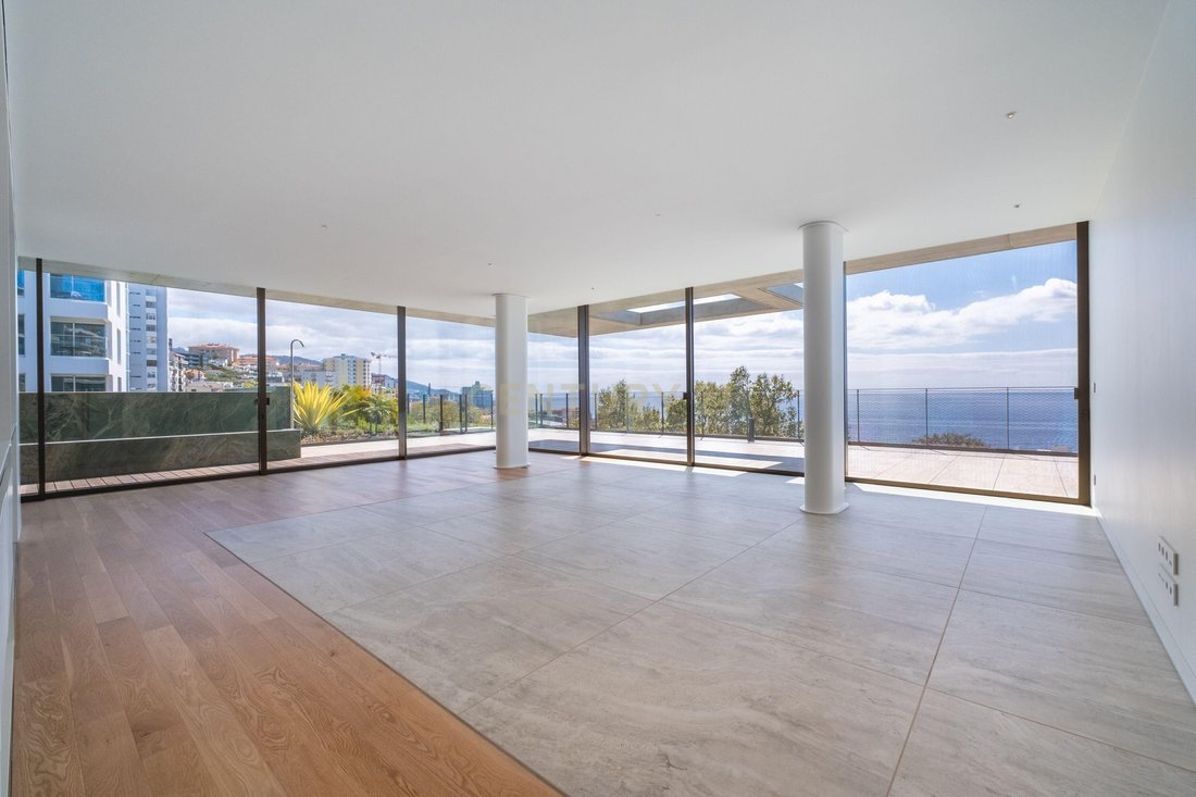 Apartment in Sao Martinho, Madeira, Portugal 5 - 17738644