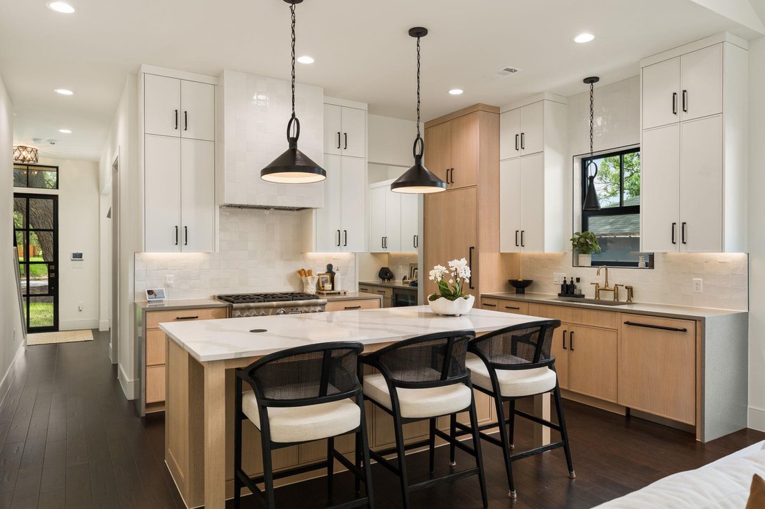 House in Austin, Texas, United States 1 - 17737774
