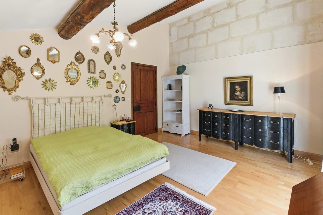 Country House in Arles, Provence-Alpes-Côte d'Azur, France 4 - 17735892