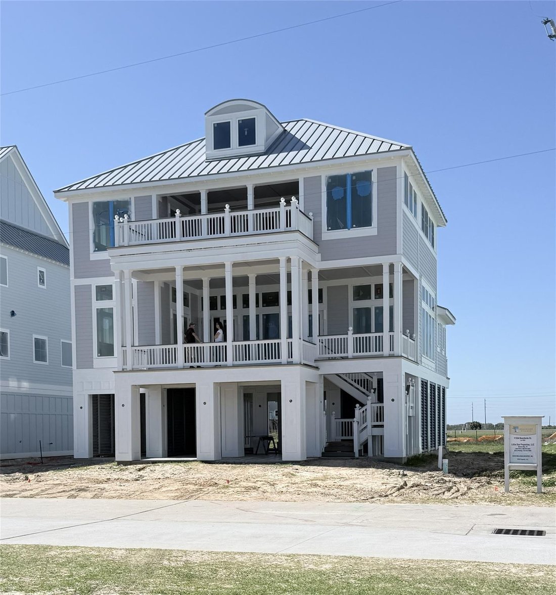 House in Galveston, Texas, United States 1 - 16510274