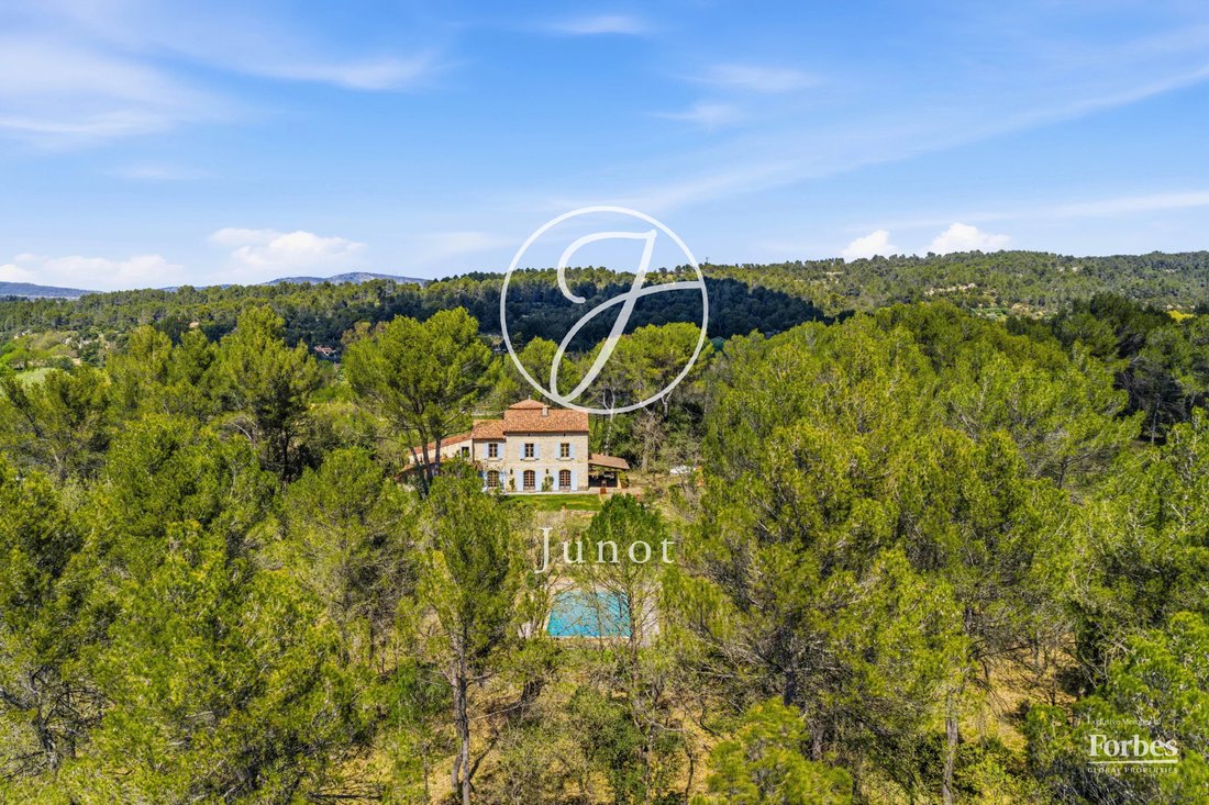 House in Antibes, Provence-Alpes-Côte d'Azur, France 2 - 17735764