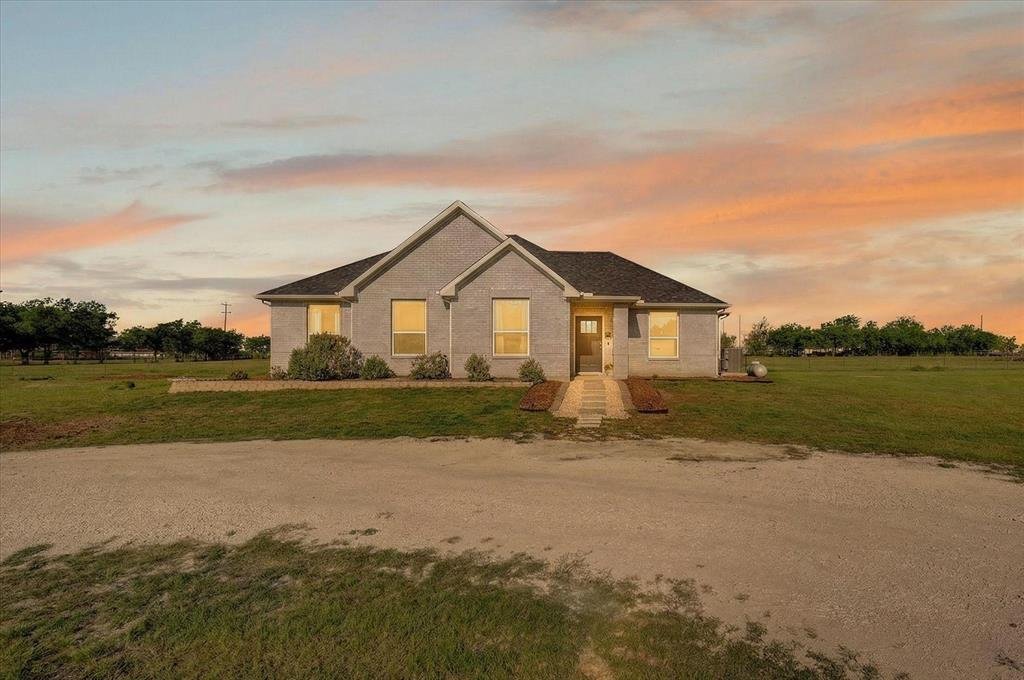 House in Ponder, Texas, United States 2 - 17738615