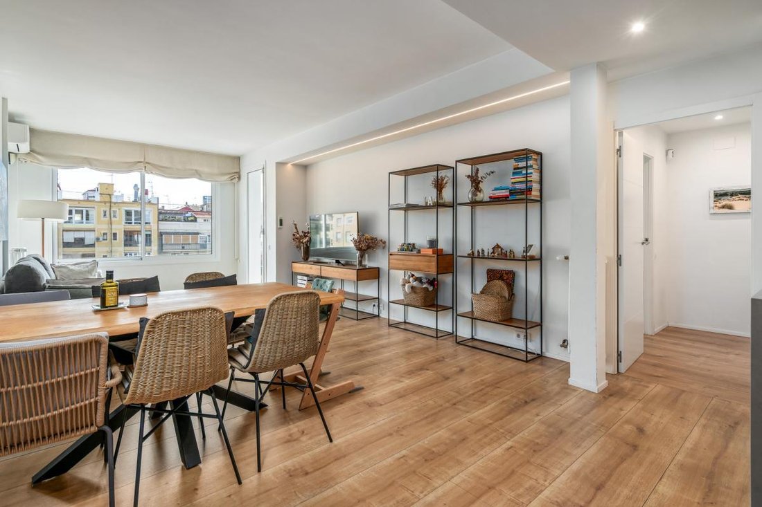 Apartment in Eixample, Barcelona, Spain 3 - 17735500