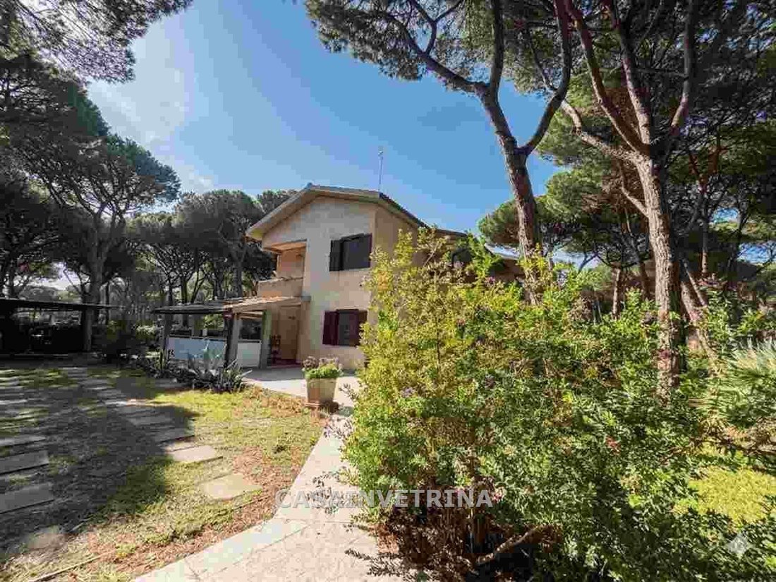 Villa in Center, Grosseto, Tuscany 2 - 17737334