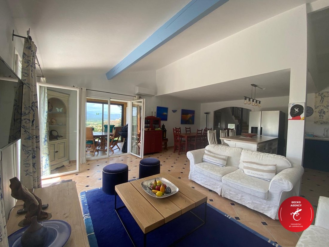 House in Les Issambres, Roquebrune-sur-Argens, France 1 - 17739800