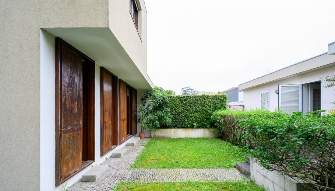 House in Lordelo do Ouro e Massarelos, Porto District, Portugal 1 - 17739734