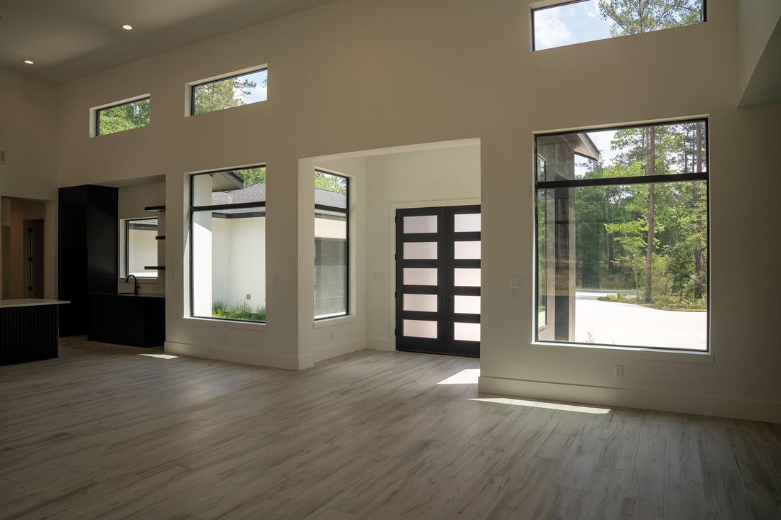 House in Huntsville, Texas, United States 3 - 17738154