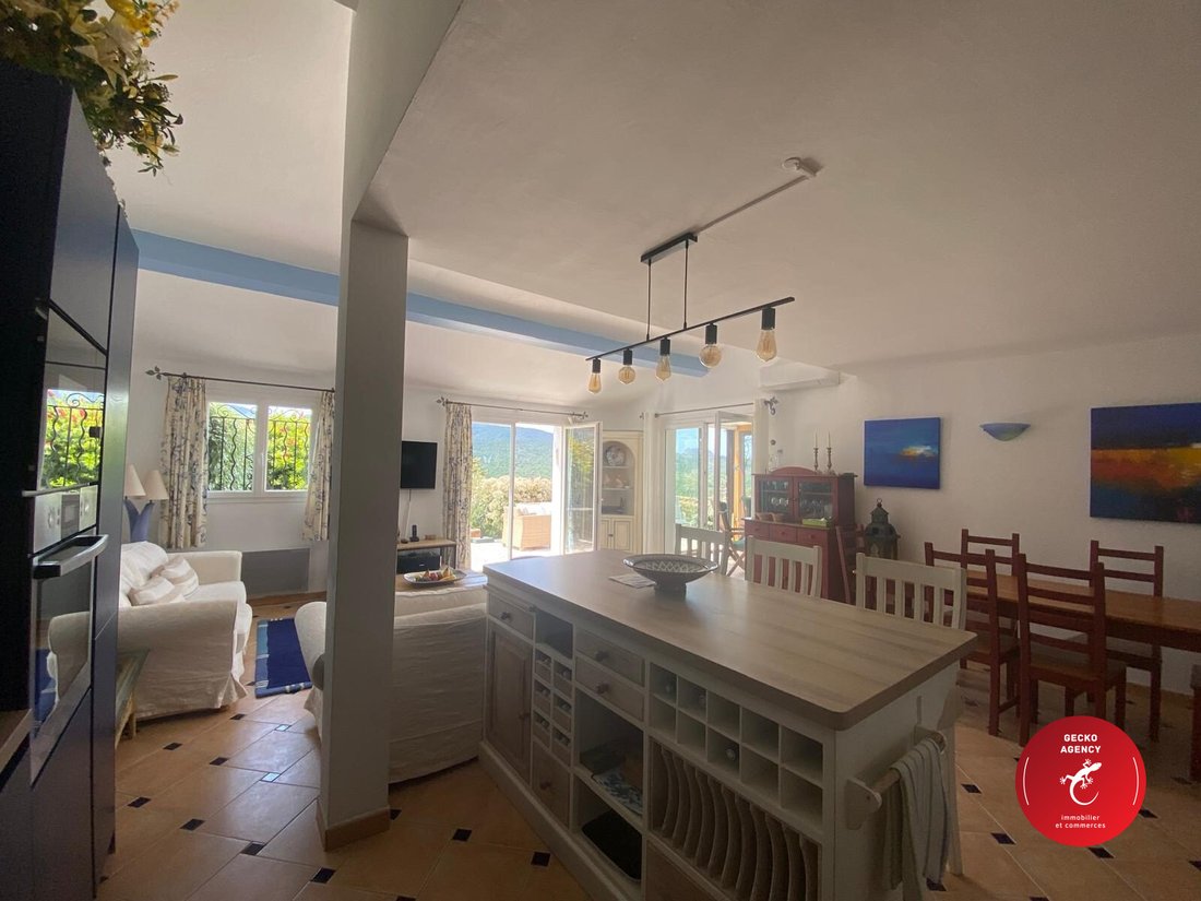 House in Les Issambres, Roquebrune-sur-Argens, France 3 - 17739800
