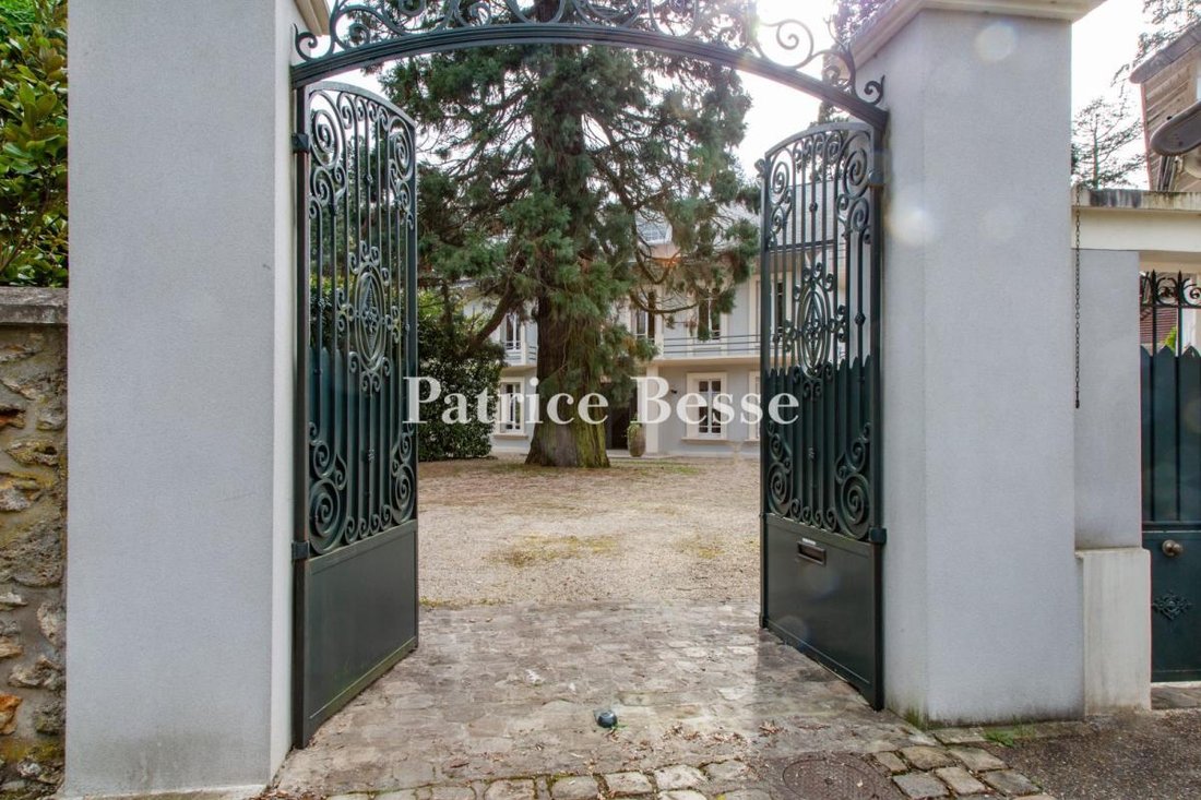 House in Jouy Centre-Petit Jouy, Jouy-en-Josas, France 5 - 17737812