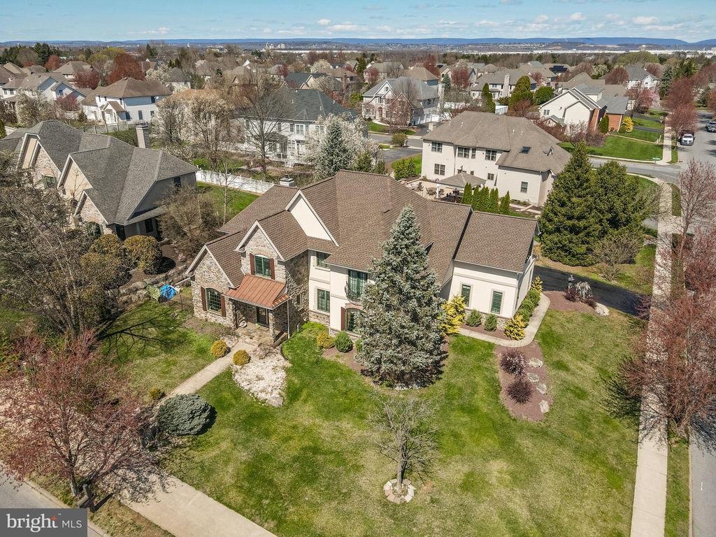 House in Tatamy, Pennsylvania, United States 2 - 17739143