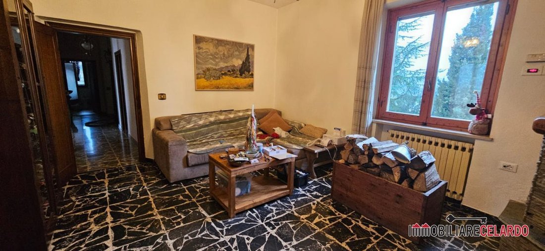 Villa in San Gimignano, Tuscany, Italy 3 - 15151432