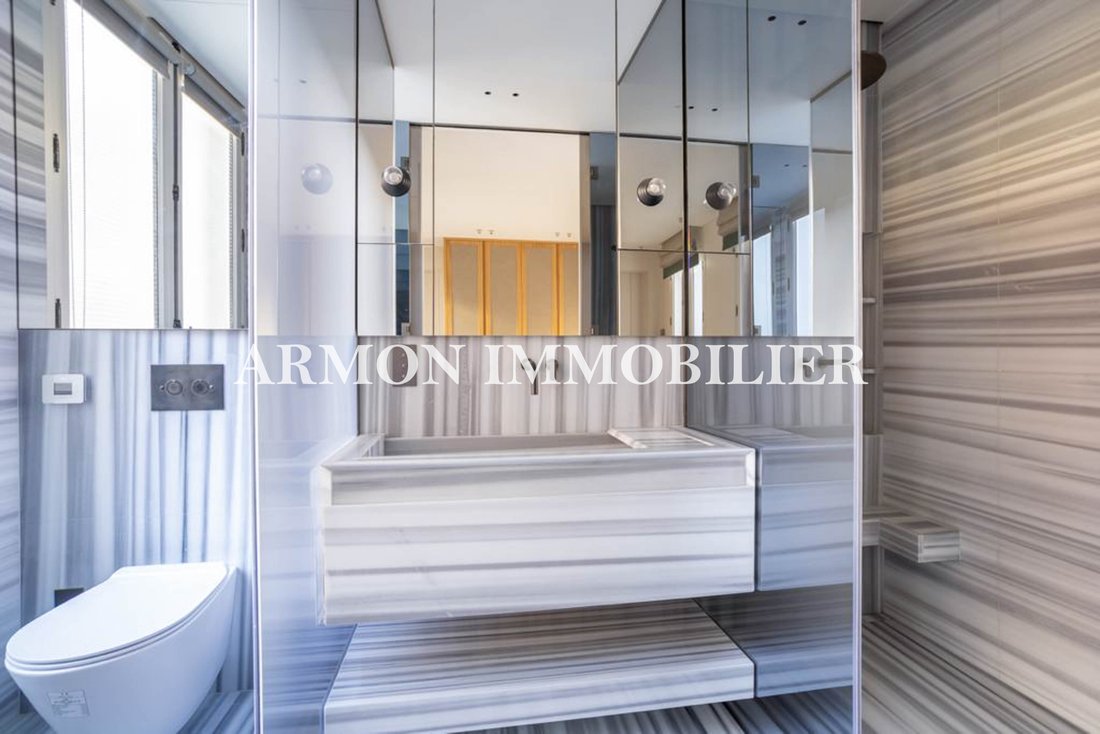 Apartment in Elysées-Madeleine, Paris 8e Arrondissement, Paris 5 - 16408700
