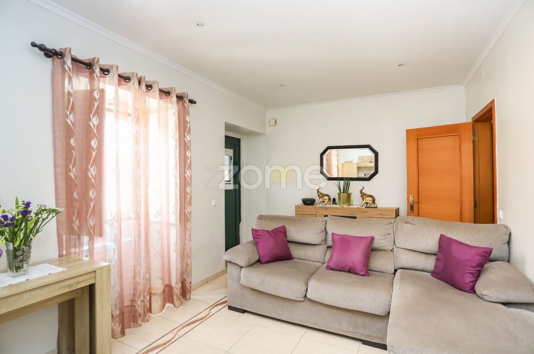 House in Belas, Lisbon, Portugal 1 - 17731152