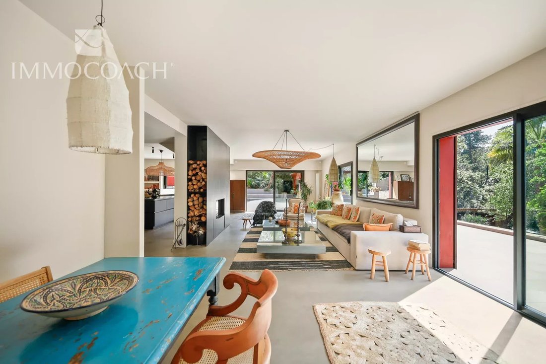 Villa in Toulon, Provence-Alpes-Côte d'Azur, France 1 - 17738729