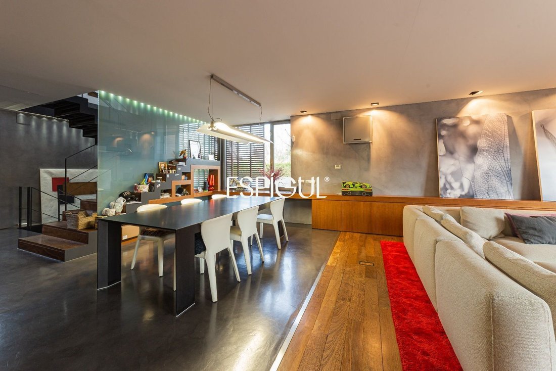 Villa in Sant Cugat del Valles, Catalonia, Spain 3 - 17737032