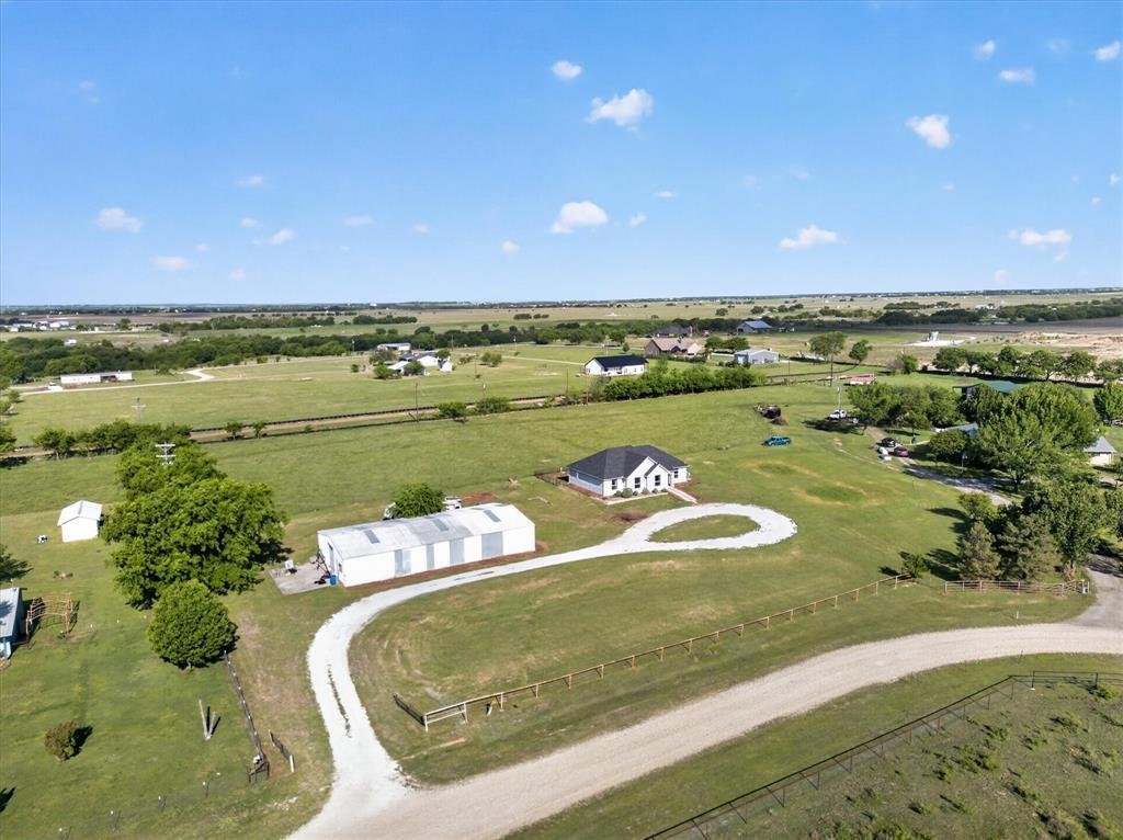 House in Ponder, Texas, United States 1 - 17738615
