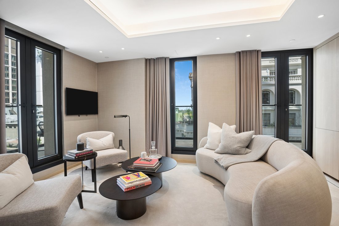 Condo in New York, New York, United States 3 - 17735529