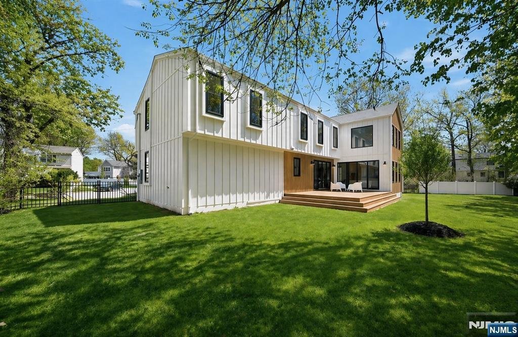 House in Cresskill, New Jersey, United States 4 - 17736734