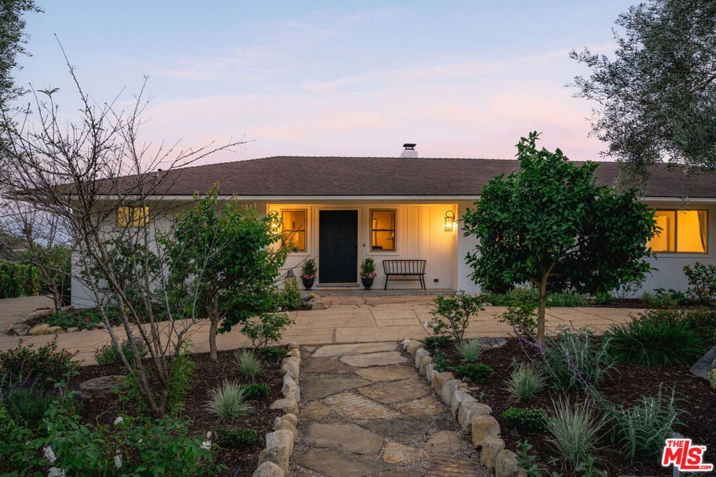 House in Santa Barbara, California, United States 3 - 17737246