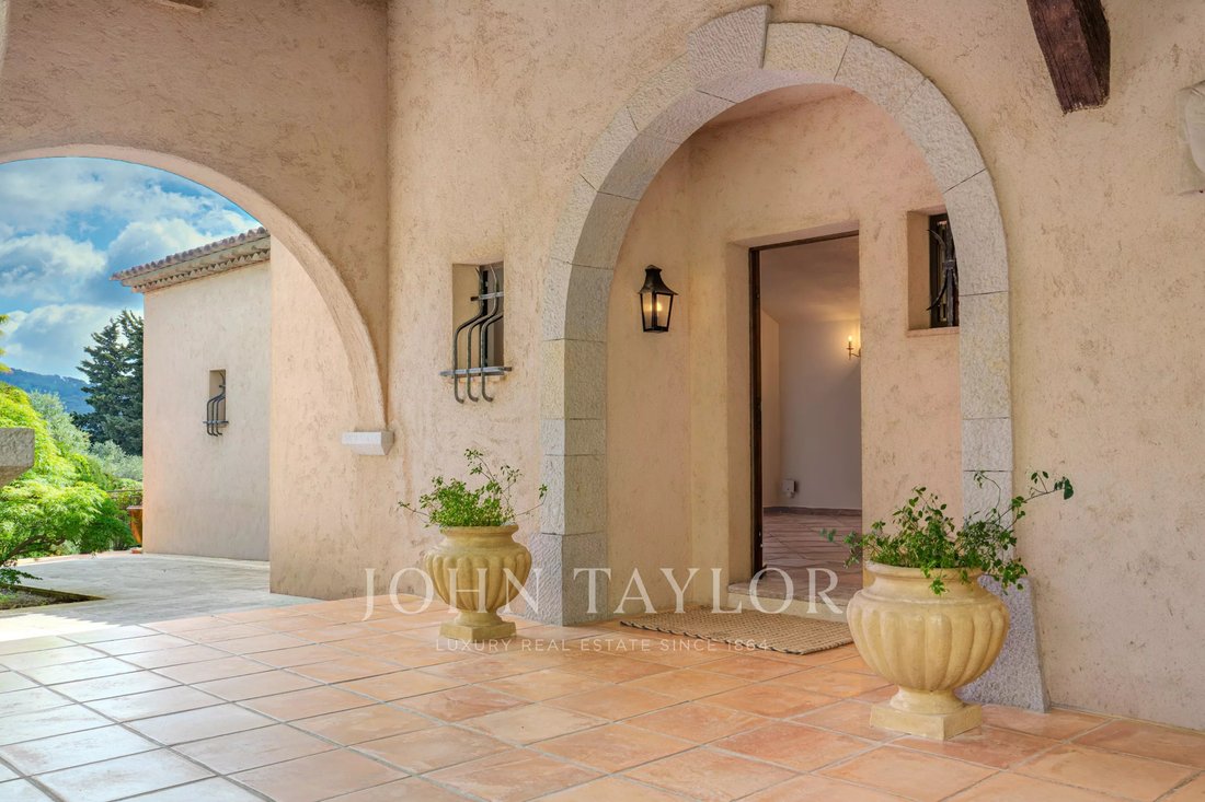Villa in La Roquette-sur-Siagne, Provence-Alpes-Côte d'Azur, France 4 - 17735851
