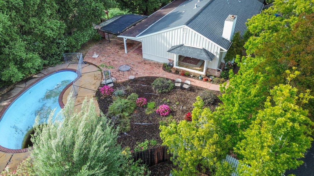 House in Saratoga, California, United States 2 - 17736367
