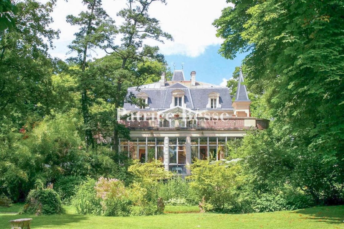 House in Giverny, Normandy, France 1 - 17737829