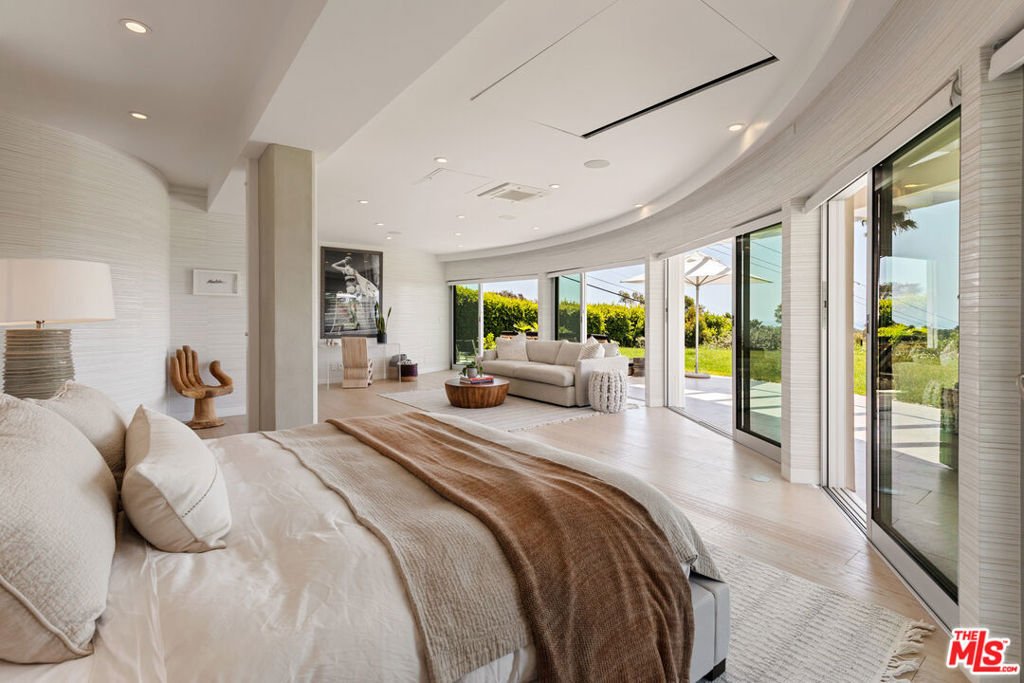 House in Malibu, California, United States 4 - 17737221