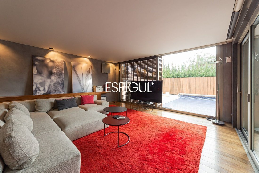 Villa in Sant Cugat del Valles, Catalonia, Spain 2 - 17737032