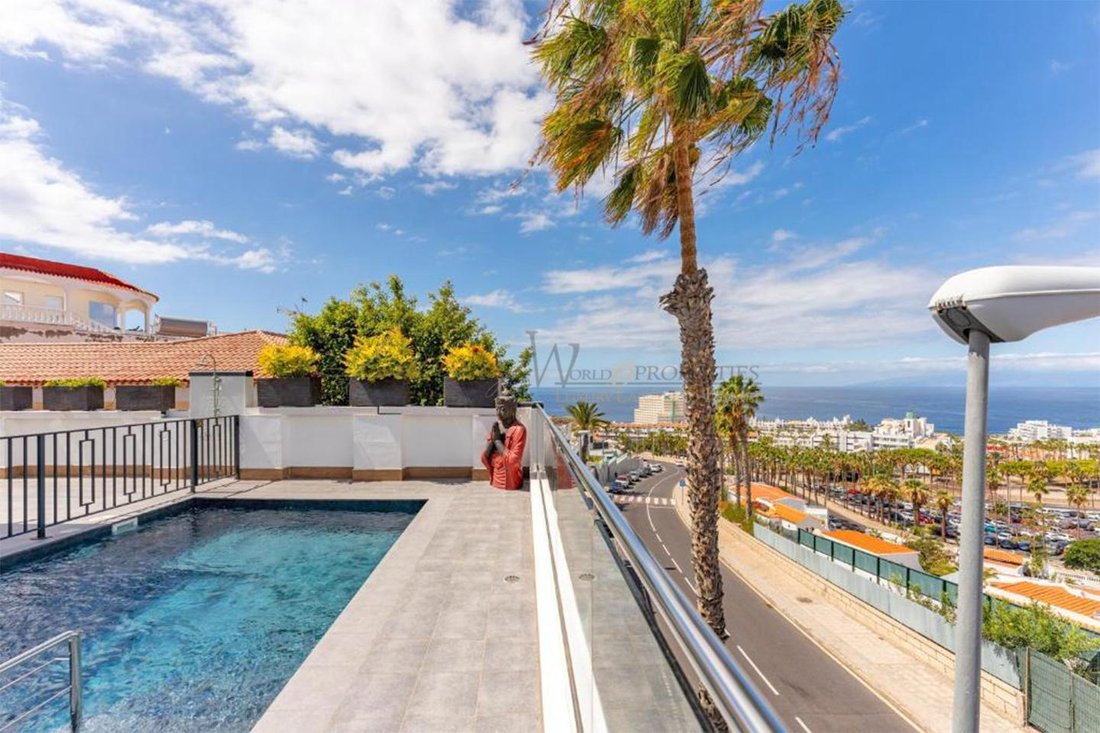 Villa in Costa Adeje, Adeje, Canary Islands 4 - 17737912