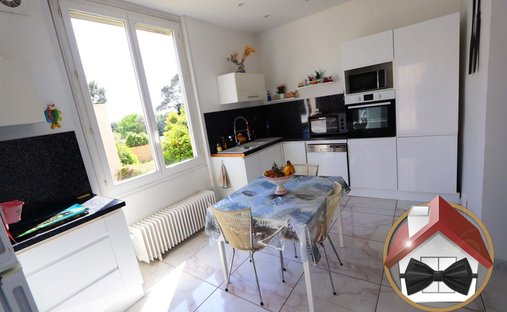 House in Balaruc-les-Bains, Occitania, France 1