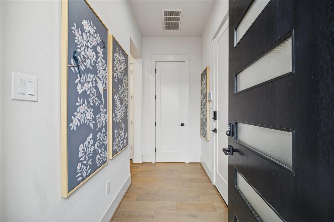 House in Houston, Texas, United States 4 - 17738068