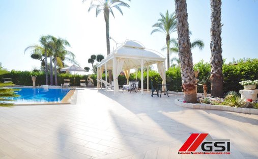 Villa a San Vito dei Normanni, Puglia, Italia 1