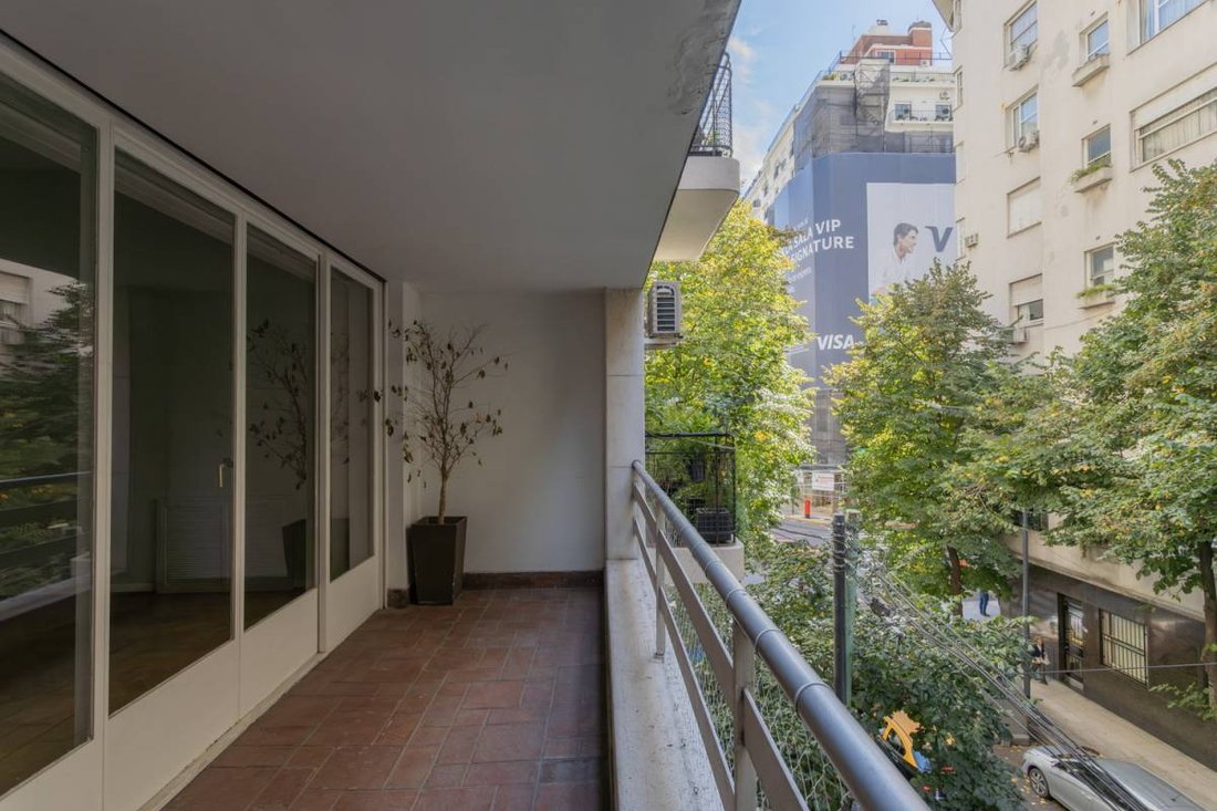 Apartment in Buenos Aires, Buenos Aires, Argentina 3 - 17737406