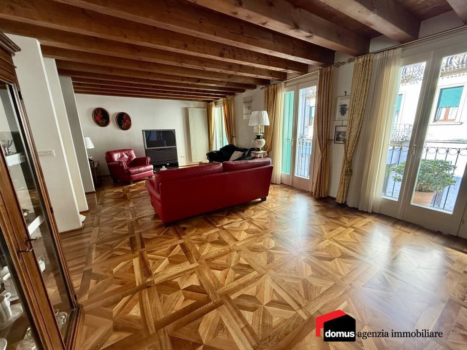 Villa in Thiene, Veneto, Italy 5 - 16469485