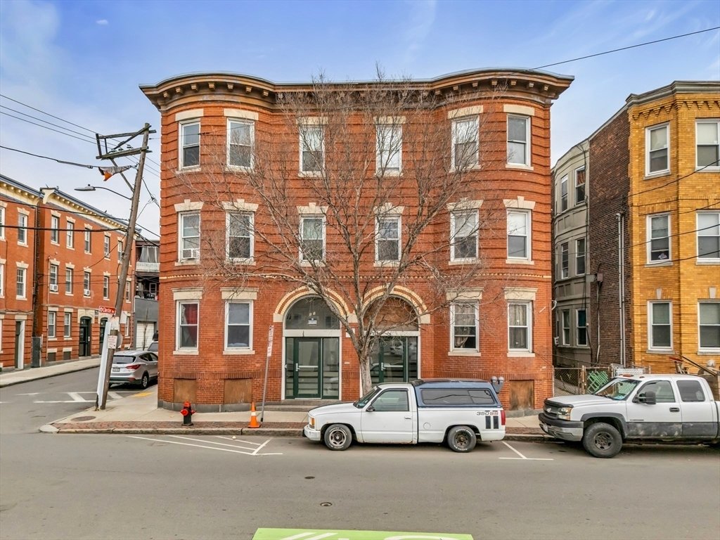 House in Chelsea, Massachusetts, United States 1 - 17736748