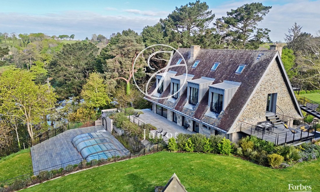 Estate in Bourg, Guidel, France 4 - 17444607