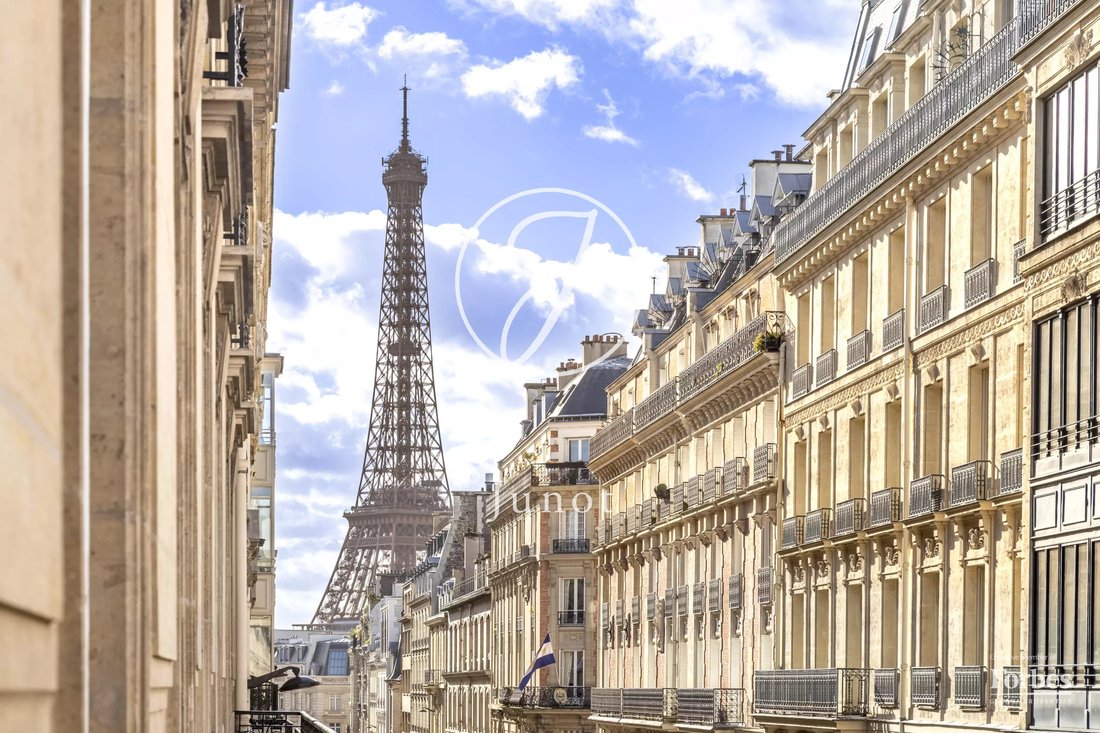 Apartment in Chaillot, Paris 16e Arrondissement, Paris 2 - 17451923